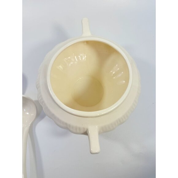 Ironstone Soup Tureen with Landle California US Pottery Vintage White Ceramic Mi - Picture 11 of 16